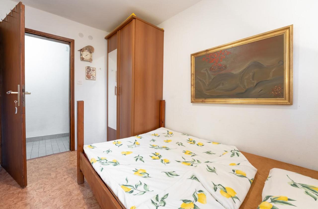 Apartment Ruj Zambratija  Exterior foto